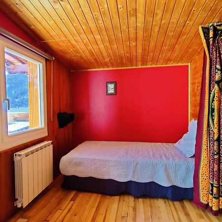 Chalet Ailleurs Appartement A Molines En Queyras Exterior foto