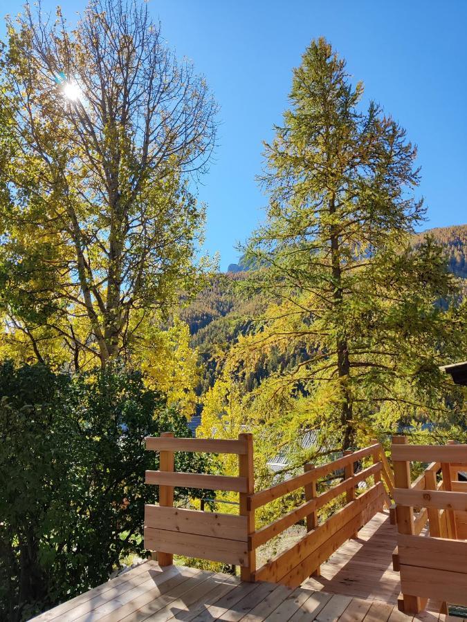 Chalet Ailleurs Appartement A Molines En Queyras Exterior foto