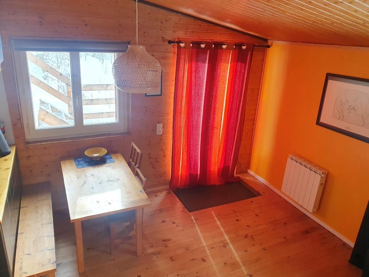 Chalet Ailleurs Appartement A Molines En Queyras Exterior foto